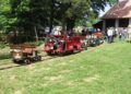 Zajlik az élet, pihenőn az általában a vonat után, vagy éppen előtte robogó hajtányok