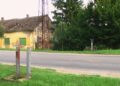 Sorompómaradványok a Taranyi út vasúti átjárójánál (készítette: Csuka Barna, 2006.)