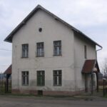 Kadarkút: a felvételi épület az utca felől (2007.01.21.)