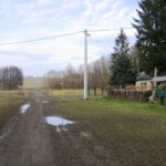 Kaposdada: a nyomvonal (kerékpárút) és a bekötút kereszteződése, a megálló helye (Kaposvár felé nézünk) (2007.02.10.)