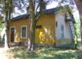 Aranyospuszta: a felvételi épület (Szulok felől nézve a megállóra) (2007.08.01.)
