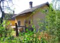 Hencse-Hedrehely: a kőkúti úti átjáró őrháza a mrh. mellett (2007.08.01.)