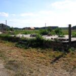 Kadarkút: a rámpa az utca felől (2007.08.01.)