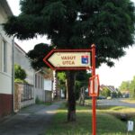 A Vasút utca a település belsejében ér véget (forrás: Balázs Zsolt)