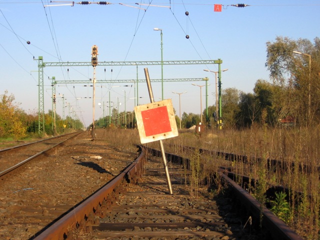 Az 1-es váltó után rögtön elzárt, járhatatlan pályaszakasz kezdődik