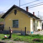 A meszegnyői mrh.-től délre található útátjáró régi őrháza