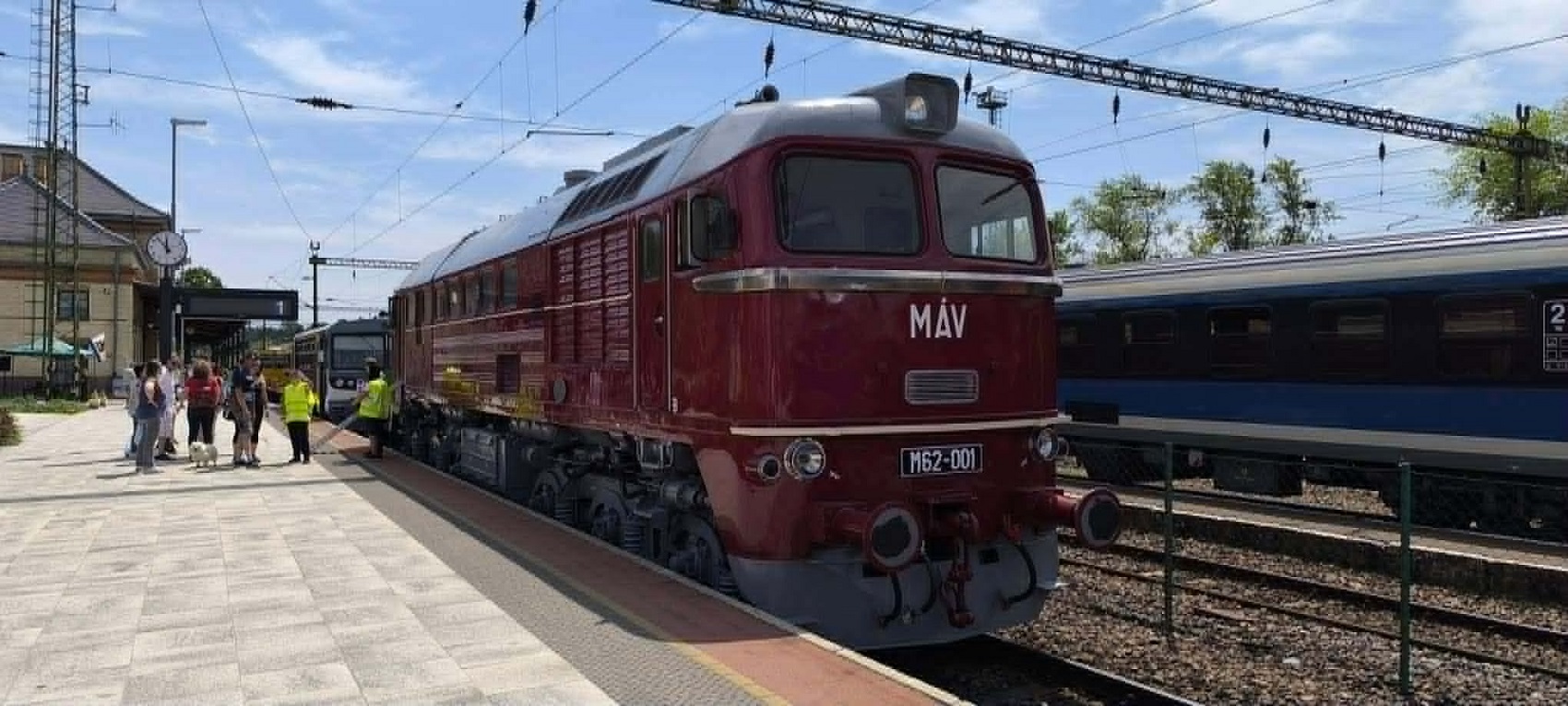 M62
