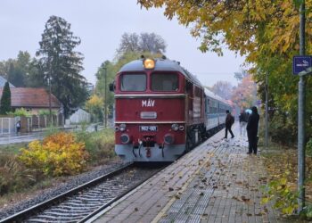 Kapostüskevár